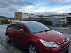 Rot Gebraucht 2005 Citroën C4 Limousine | 4.300 € (Etwas zu teuer)