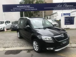 Schwarzmagic (metallic) Gebraucht 2015 Skoda Yeti Ambition SUV | 13.970 € (Fairer Preis)