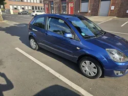 Blau Gebraucht 2009 Ford Fiesta Kleinwagen | 1.599 €