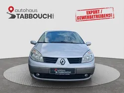 Silber Gebraucht 2006 Renault Mégane II Exception Van / Kleinbus | 1.499 € (Fairer Preis)