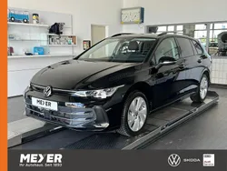 Grenadillschwarz metallic Gebraucht 2024 VW Golf VIII Goal Kombi | 32.490 € (Superpreis)