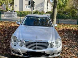 Silber Gebraucht 2008 Mercedes E200 Elegance Limousine | 7.000 € (Fairer Preis)
