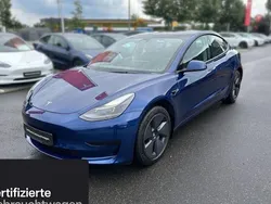 Blau Gebraucht 2021 Tesla Model 3 Limousine | 26.400 € (Fairer Preis)