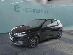 Schwarz Gebraucht 2023 Nissan Qashqai Tekna SUV | 30.649 € (Fairer Preis)