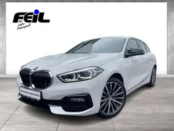 Alpinweiss iii Gebraucht 2024 BMW 118 Sport Line Kleinwagen | 27.930 € (Etwas zu teuer)