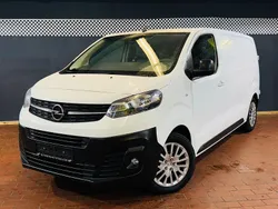 Weiß Gebraucht 2021 Opel Vivaro Edition Van | 18.490 € (Superpreis)