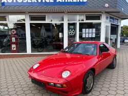 Rot Gebraucht 1982 Porsche 928 Coupé | 14.900 €