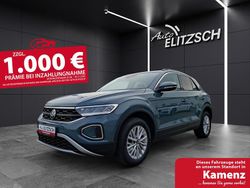 Petroleum blue metallic Gebraucht 2023 VW T-Roc Life SUV | 20.490 € (Fairer Preis)