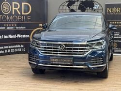 Aquamarinblau metallic (metallic) Gebraucht 2021 VW Touareg Elegance SUV | 45.799 € (Guter Preis)