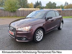 Violett Gebraucht 2012 Audi A1 Ambition Kleinwagen | 6.299 € (Etwas zu teuer)