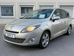 Beige Gebraucht 2012 Renault Grand Scénic III Dynamique Van / Kleinbus | 4.900 € (Guter Preis)