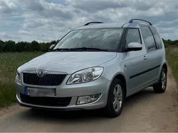 Silber Gebraucht 2013 Skoda Roomster Fresh Kombi | 5.950 € (Fairer Preis)