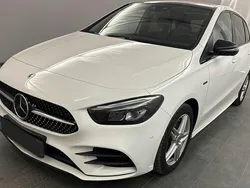 Polarweiss Gebraucht 2021 Mercedes B250e AMG Van / Kleinbus | 21.800 € (Teuer)