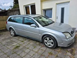 Silber Gebraucht 2004 Opel Vectra Kombi | 700 € (Guter Preis)