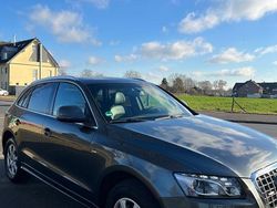 Grau Gebraucht 2009 Audi Q5 Sport SUV | 13.000 € (Etwas zu teuer)