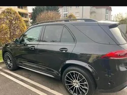 Schwarz Gebraucht 2022 Mercedes GLE300 SUV | 63.500 € (Teuer)