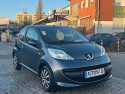 Grau Gebraucht 2006 Peugeot 107 Filou Kleinwagen | 4.990 € (Teuer)