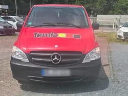 Rot Gebraucht 2012 Mercedes Vito Van / Kleinbus | 11.900 €