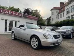 Silber Gebraucht 1998 Mercedes SLK200 Sport Cabrio | 4.650 €