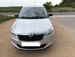 Silber Gebraucht 2015 Skoda Fabia Cool Edition Kleinwagen | 6.800 € (Guter Preis)