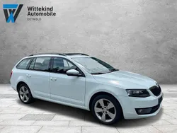 Weiß Gebraucht 2014 Skoda Octavia Kombi | 8.999 € (Guter Preis)