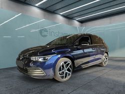 Blau Gebraucht 2020 VW Golf VIII Sportline Limousine | 22.920 € (Fairer Preis)