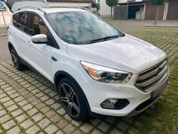 Weiß Gebraucht 2017 Ford Kuga SUV | 14.400 € (Guter Preis)