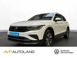 Nightshade blue metallic Gebraucht 2023 VW Tiguan Move SUV | 33.160 € (Fairer Preis)