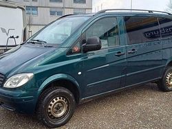 Grün Gebraucht 2008 Mercedes Vito Van / Kleinbus | 4.990 €