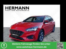 Racerot (rot) Gebraucht 2021 Ford Focus ST-Line Kombi | 18.981 € (Fairer Preis)