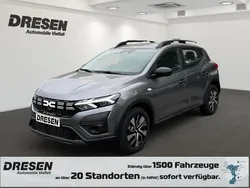 Grau Neu 2025 Dacia Sandero Essentiel Kleinwagen | 17.395 € (Fairer Preis)