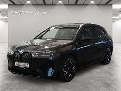 Grau Gebraucht 2022 BMW iX Sport Line SUV | 53.900 € (Teuer)