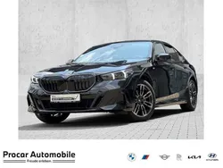Schwarz Gebraucht 2024 BMW 520 M Sport Limousine | 55.480 € (Fairer Preis)