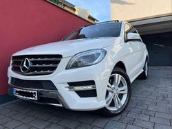 Weiß Gebraucht 2013 Mercedes ML350 AMG SUV | 22.990 € (Fairer Preis)