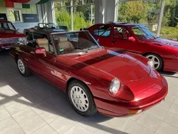 Rot Gebraucht 1994 Alfa Romeo Spider Cabrio | 28.888 €