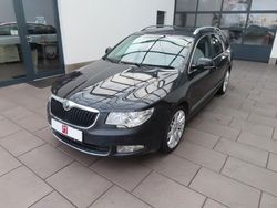 Schwarz Gebraucht 2012 Skoda Superb Kombi | 3.985 € (Fairer Preis)