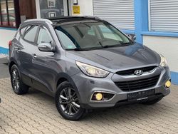 Grau Gebraucht 2015 Hyundai ix35 Style SUV | 10.980 € (Fairer Preis)
