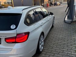 Weiß Gebraucht 2019 BMW 330 M Sport Kombi | 22.499 € (Guter Preis)