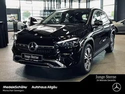 Lack kosmosschwarz Gebraucht 2024 Mercedes GLA250 Progressive SUV | 38.750 € (Guter Preis)