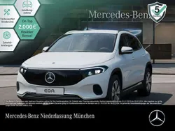 Weiß Gebraucht 2024 Mercedes EQA300 Advanced SUV | 36.890 € (Fairer Preis)