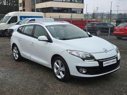 Weiß Gebraucht 2014 Renault Mégane III Initiale Paris Limousine | 4.900 € (Fairer Preis)