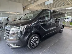 Tenebroschwarz metallic Neu 2025 Renault Trafic Van | 65.990 €