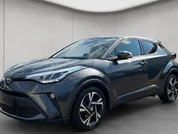 Grau Gebraucht 2023 Toyota C-HR Team SUV | 26.450 € (Fairer Preis)