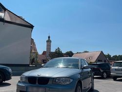 Grau Gebraucht 2006 BMW 116 Kleinwagen | 2.900 €