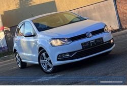 Weiss Gebraucht 2014 VW Polo Comfortline Limousine | 4.990 € (Guter Preis)