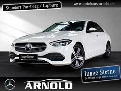 Polarweiß Gebraucht 2024 Mercedes C220 Avantgarde Limousine | 39.850 € (Guter Preis)