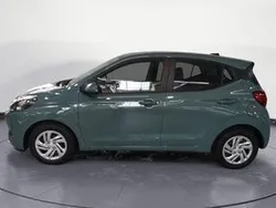 Grün Neu 2025 Hyundai i10 Select Kleinwagen | 14.999 € (Guter Preis)