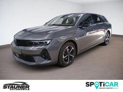 Vulkan grau Gebraucht 2024 Opel Astra GS Line Kombi | 20.890 € (Superpreis)