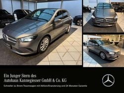 Grau Gebraucht 2020 Mercedes 180 Progressive Limousine | 22.399 € (Fairer Preis)