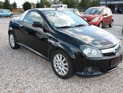 Schwarz Gebraucht 2009 Opel Tigra Cabrio | 1.900 € (Guter Preis)